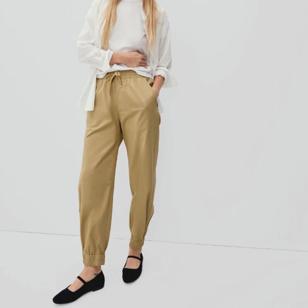 EVERLANE the easy jogger